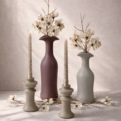 CREAM BLOOMLINE VASE
