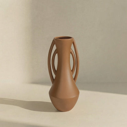 HERITAGE VASE
